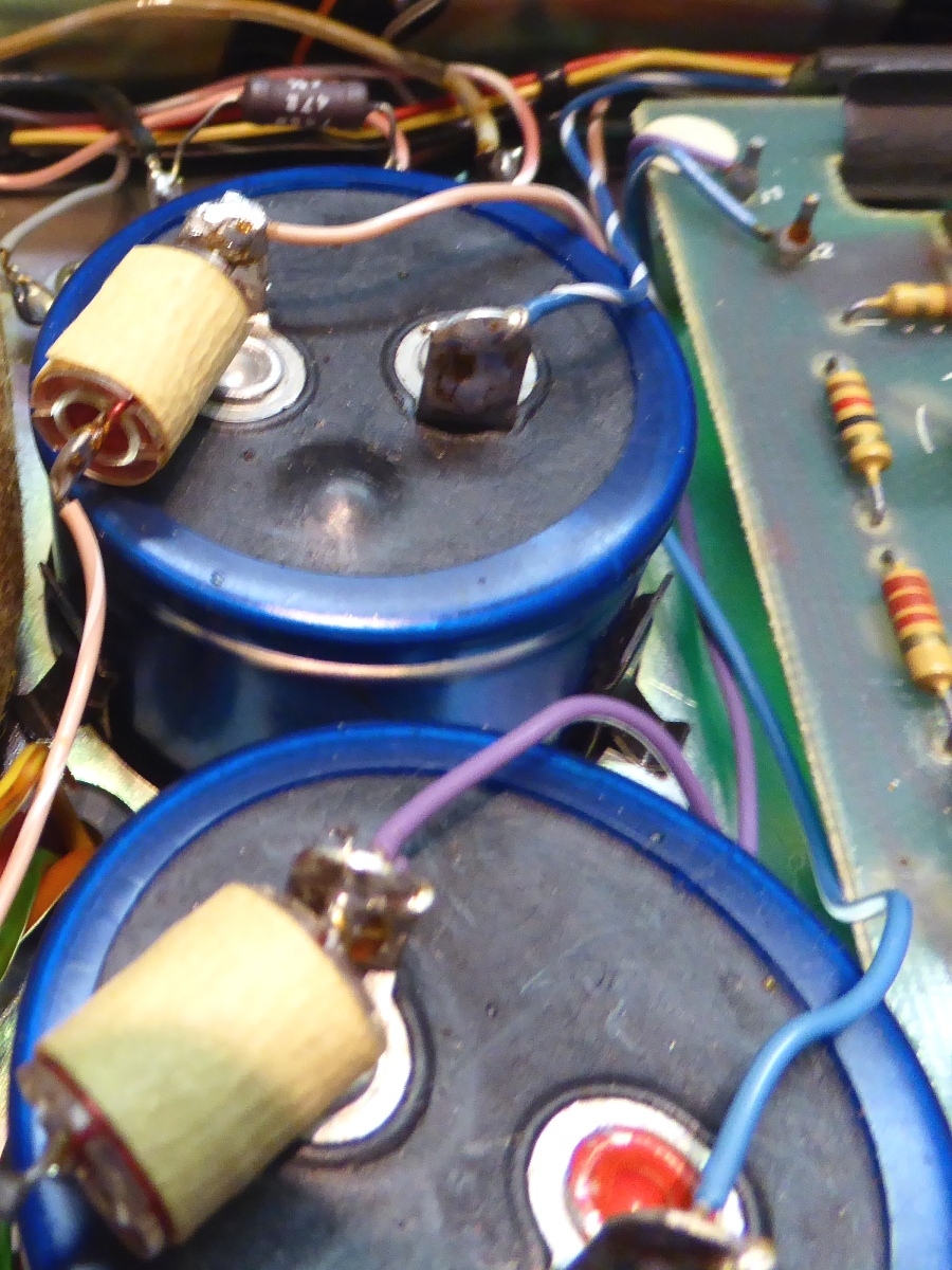 armstrong 621 old output capacitors