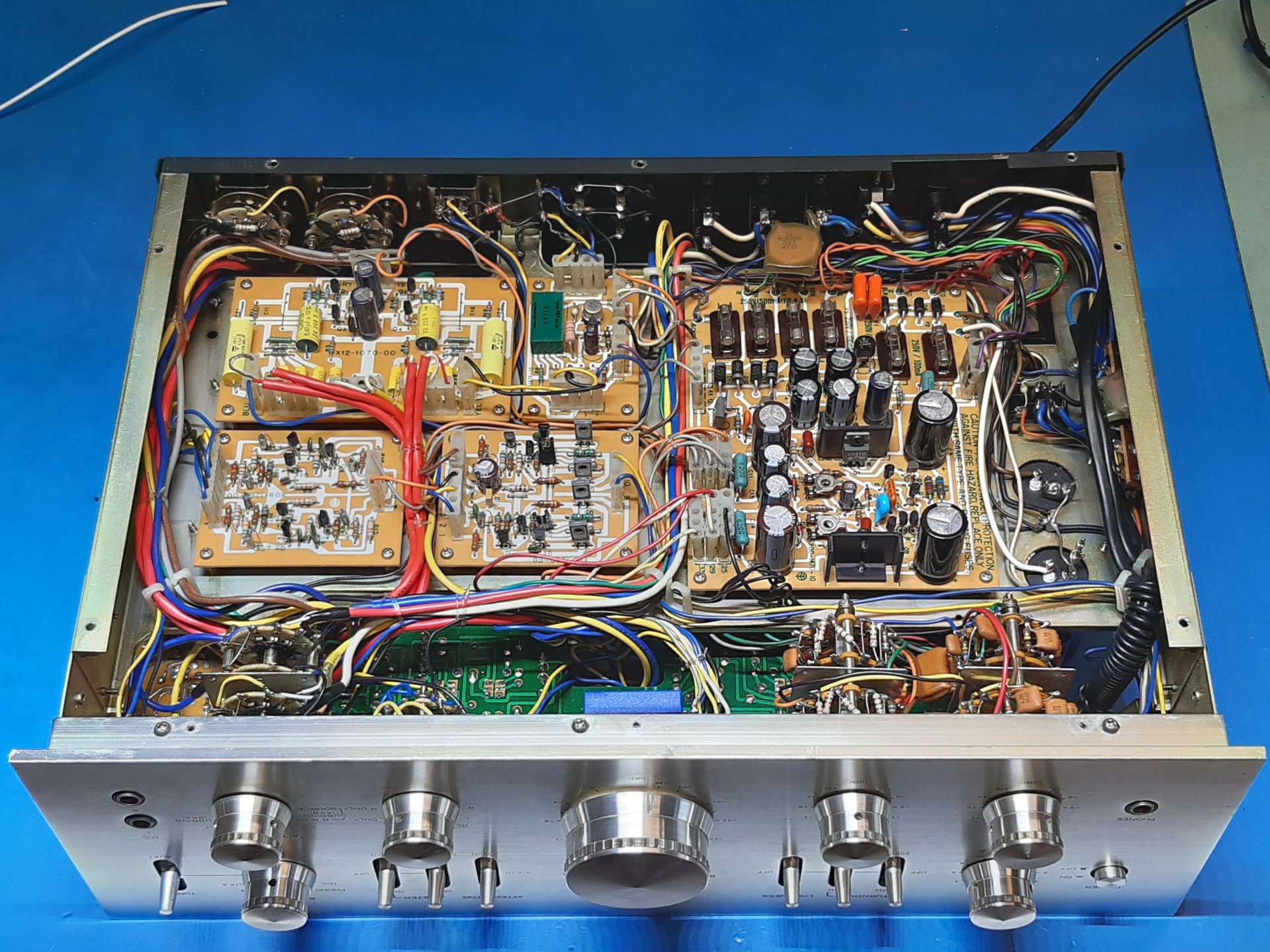 Kenwood Supreme Series 700c restoration / revisie Kenwood Supreme Series 700c restoration / revisie