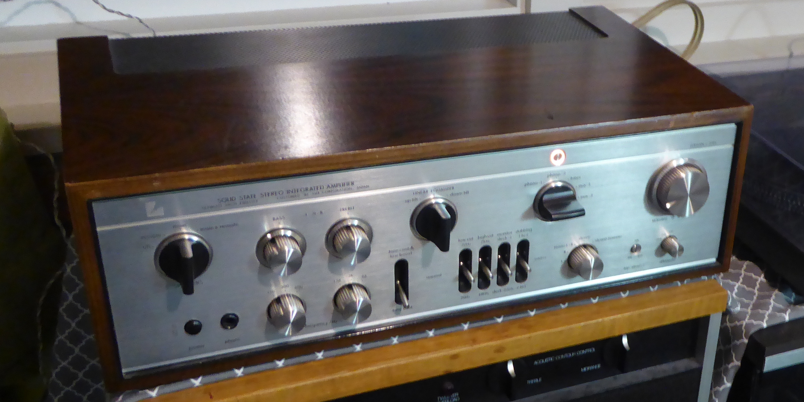 Luxman L-309V amplifier completed